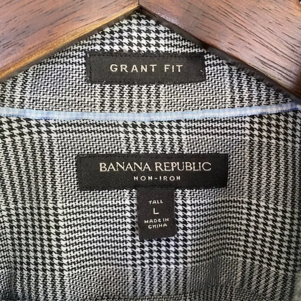 Banana Republic Grant Fit Black and White Gingham Button Down Shirt - Large Tall